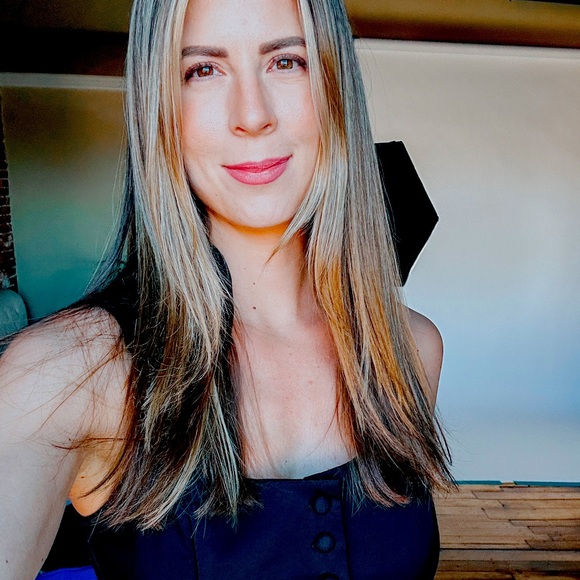 Meet your Posher, Haley - Picture 2 of 2